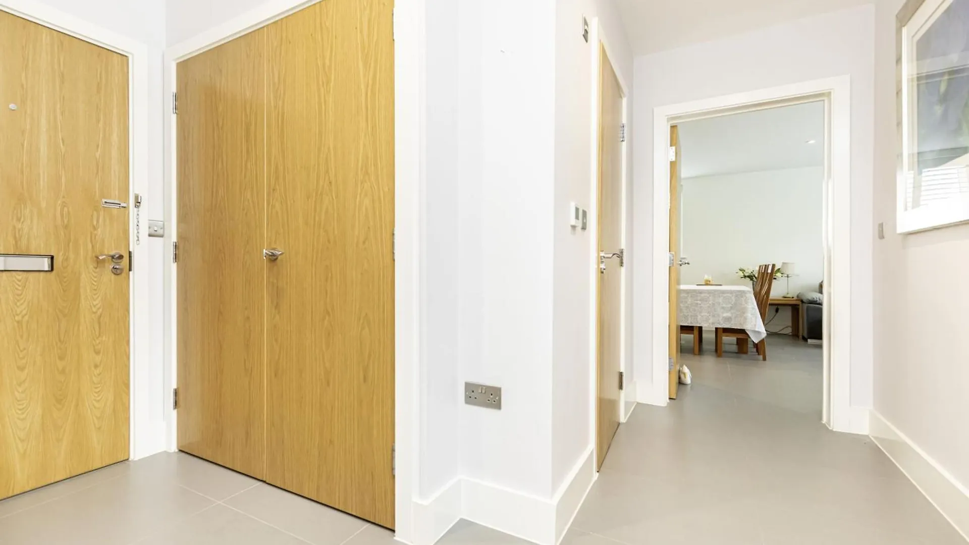 Holiday home Beach Front Getaway - Luxury Apt With Large Garden Bournemouth